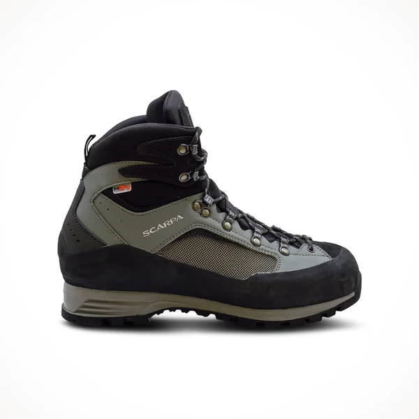 R-Evolution 8 HD — Men's