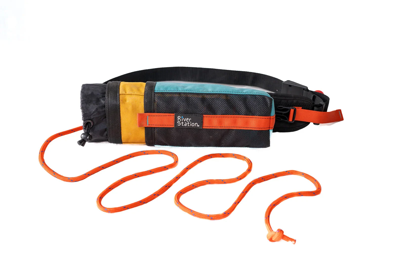 River Station Gear GuideLaunch PRO Waist Throw Bag
