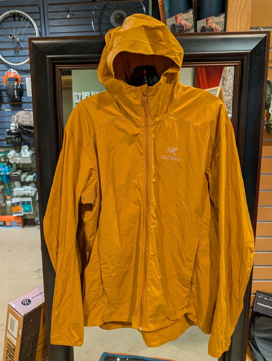 USED - Arc'Teryx Men's Jacket – 3 Rivers Outdoor Co