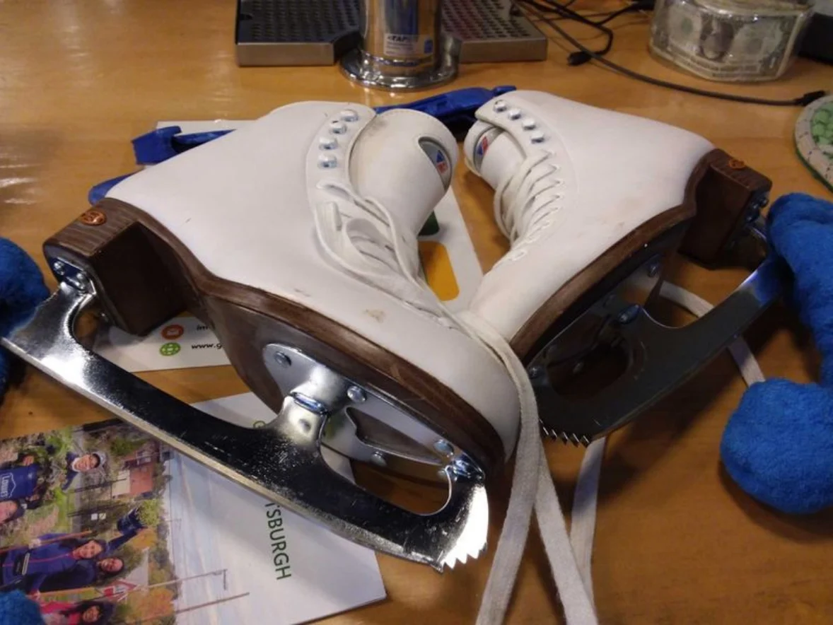 USED Riedell Ice Skates, Size 7 – 3 Rivers Outdoor Co