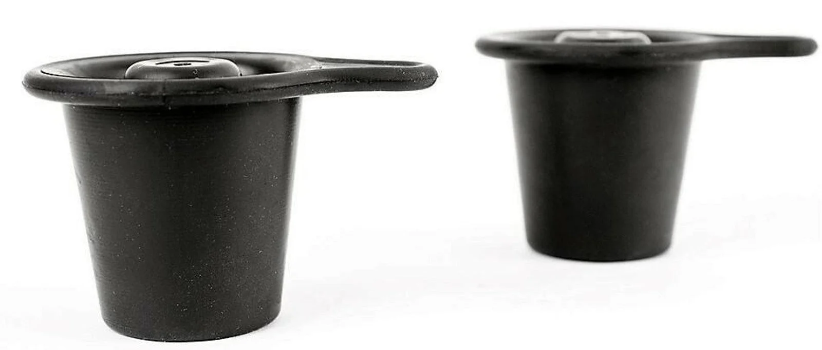 YakAttack Universal Scupper Plugs, MED/LRG 2 Pack